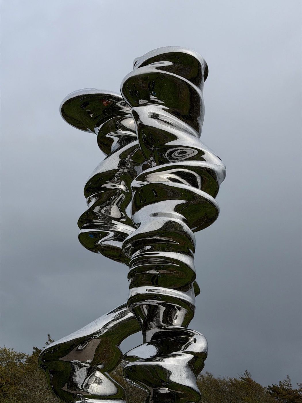 Tony Cragg, Points of View — mirror-polished stainless steel.